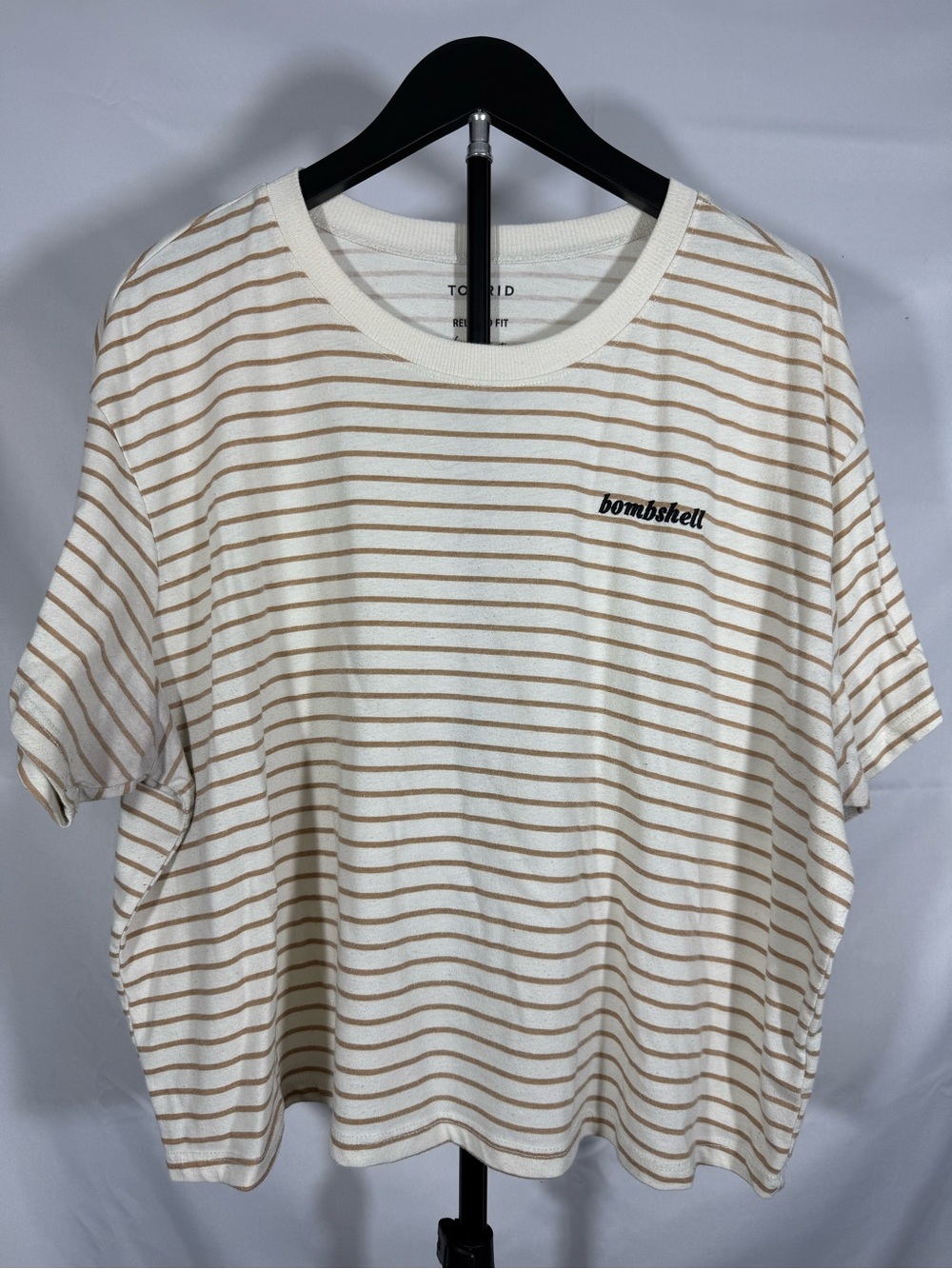 Torrid Size 1 Relaxed Fit Striped Bombshell T-Shirt Cream Tan